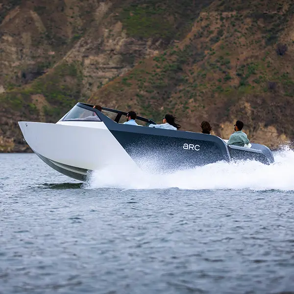 Arc Boat Feature 600x600